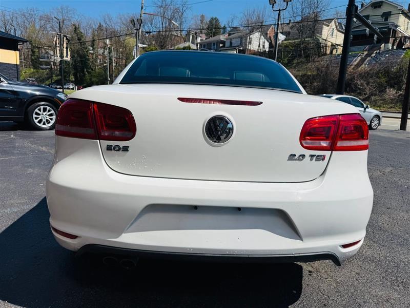 Volkswagen Eos  2012