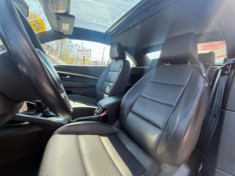 Volkswagen Eos  2012