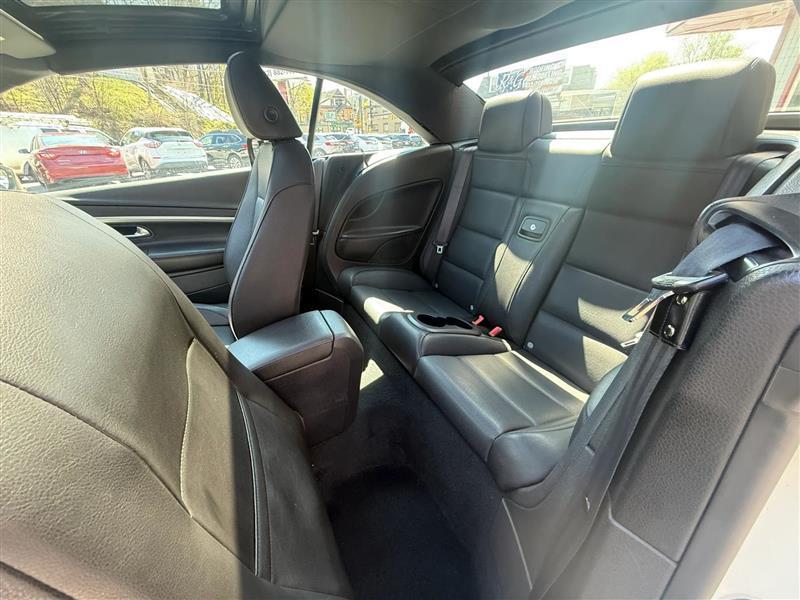 Volkswagen Eos  2012