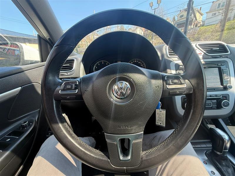 Volkswagen Eos  2012
