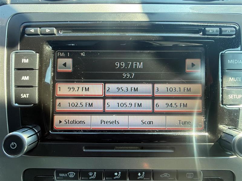 Volkswagen Eos  2012