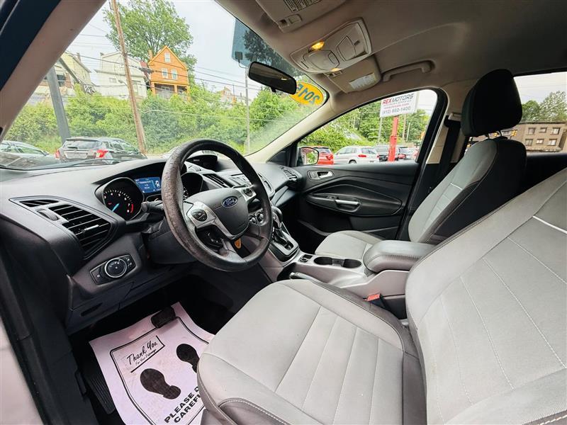 Ford Escape  2015