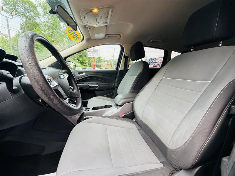 Ford Escape  2015