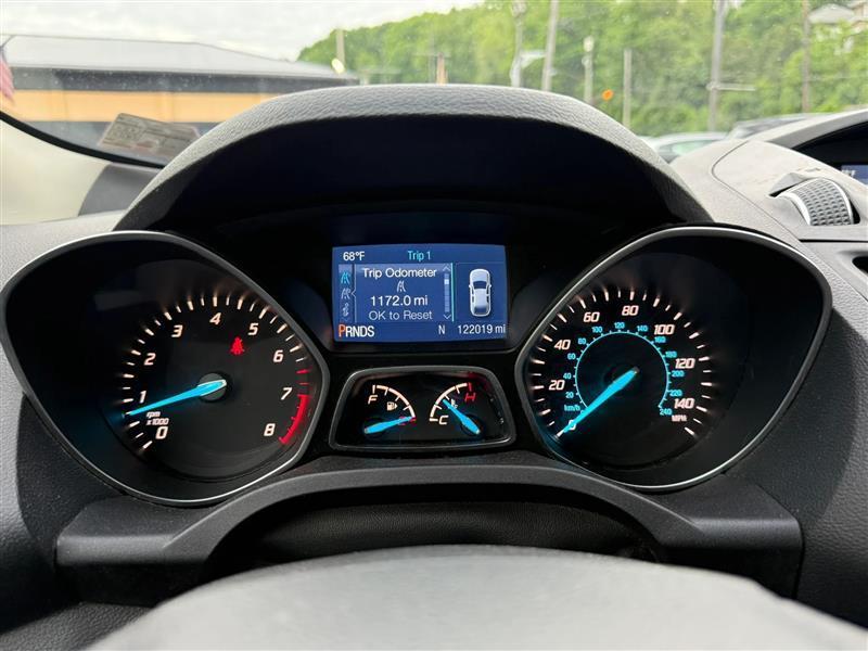 Ford Escape  2015