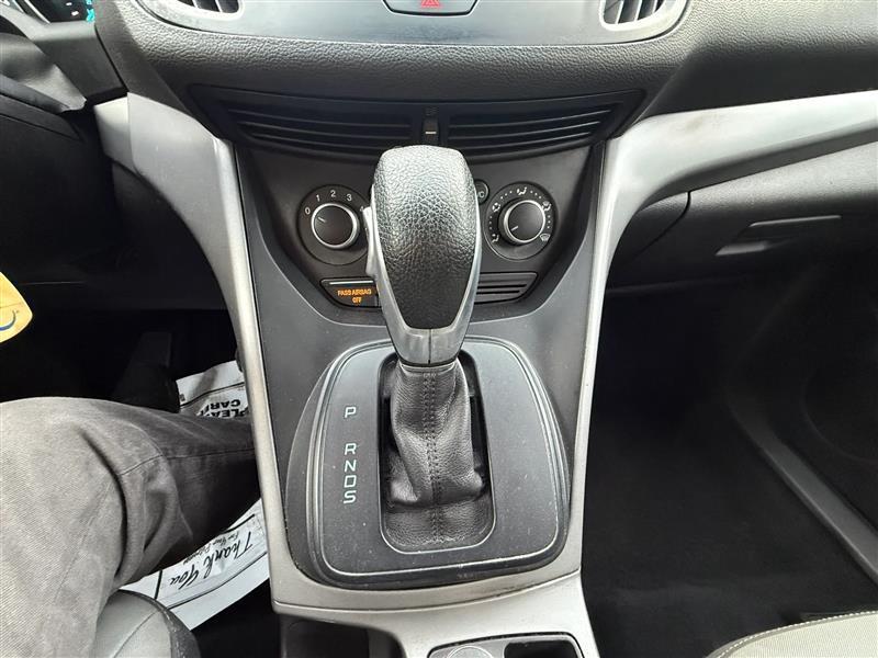 Ford Escape  2015