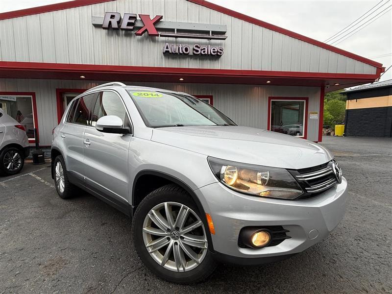 2014 Volkswagen Tiguan 2.0T SE 4Motion Sport Utility 4D