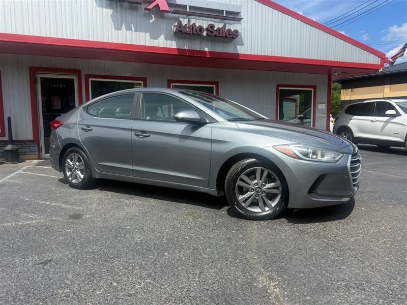 Hyundai Elantra  2018
