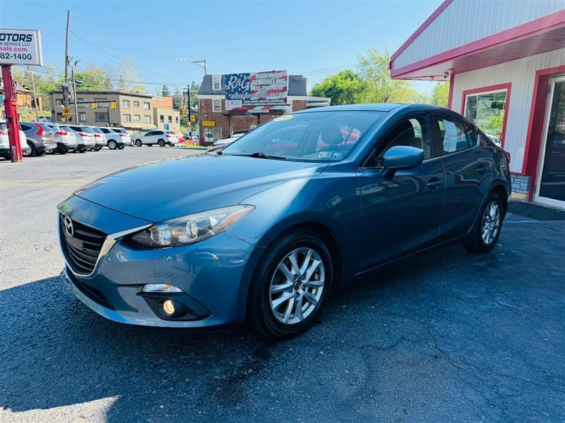 Mazda MAZDA3  2015