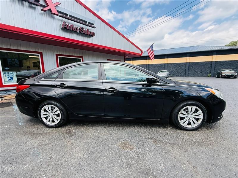 Hyundai Sonata  2012