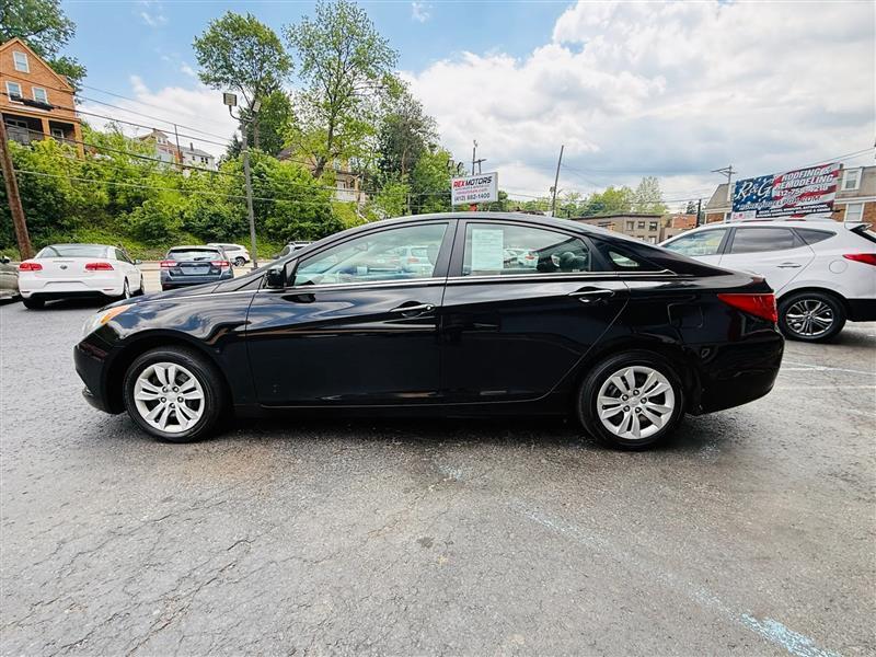 Hyundai Sonata  2012