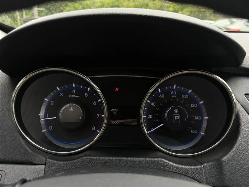 Hyundai Sonata  2012