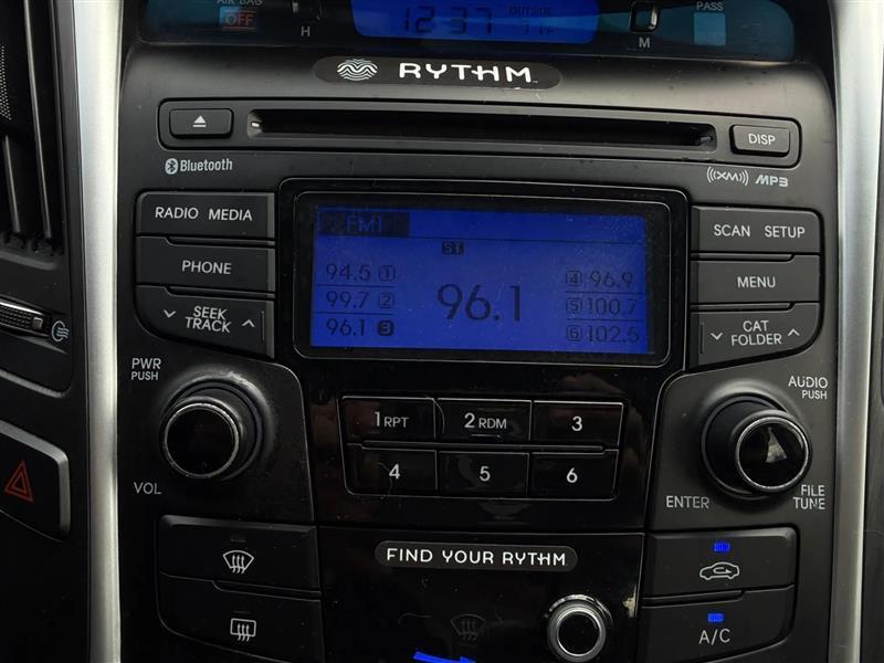 Hyundai Sonata  2012