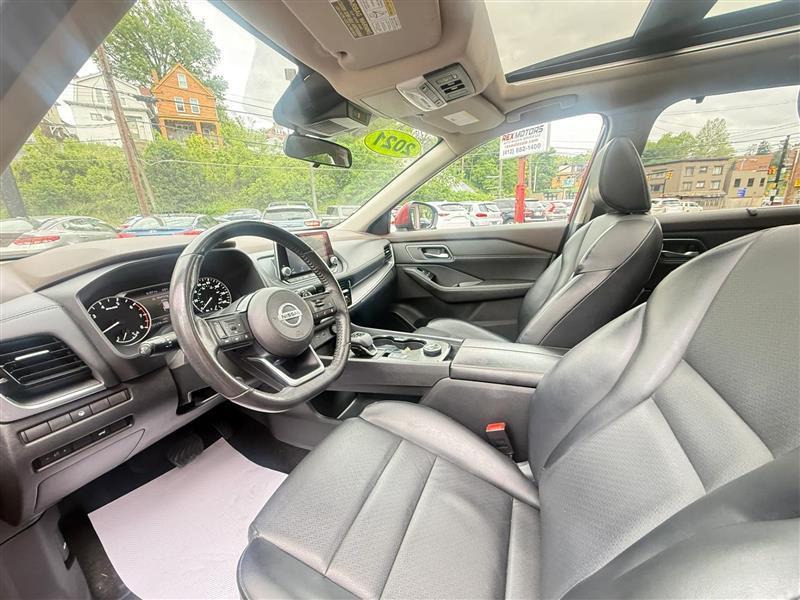 Nissan Rogue  2021