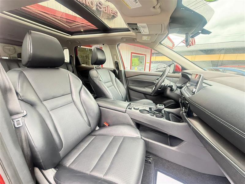 Nissan Rogue  2021