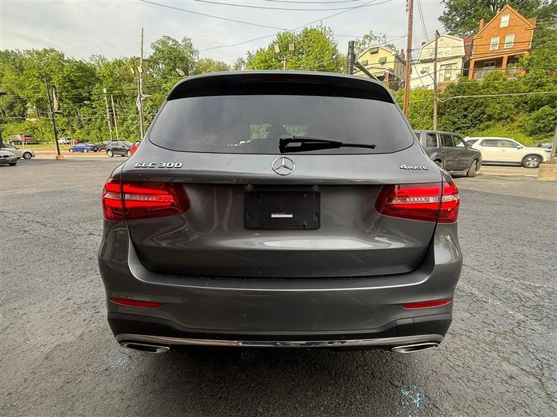 Mercedes-Benz GLC-Class  2017