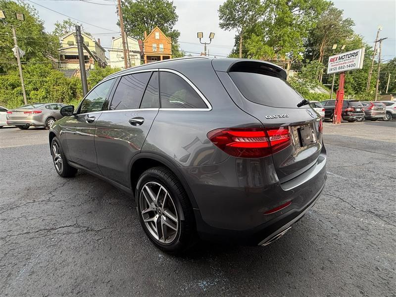 Mercedes-Benz GLC-Class  2017
