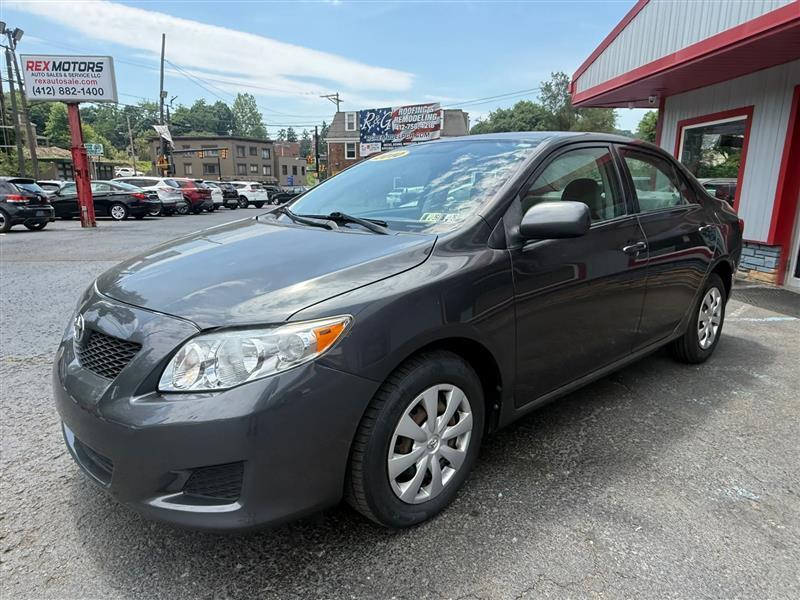 Toyota Corolla  2010