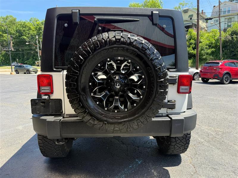 Jeep Wrangler  2015