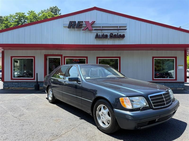Mercedes-Benz S-Class  1997