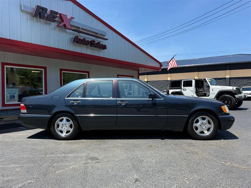 Mercedes-Benz S-Class  1997