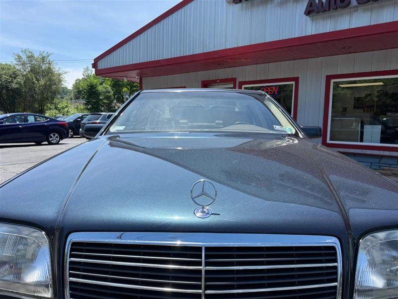 Mercedes-Benz S-Class  1997