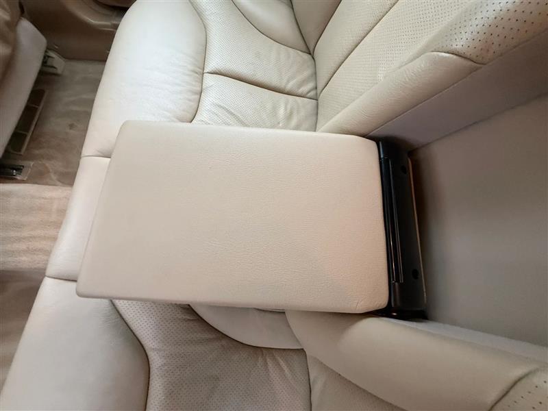 Mercedes-Benz S-Class  1997