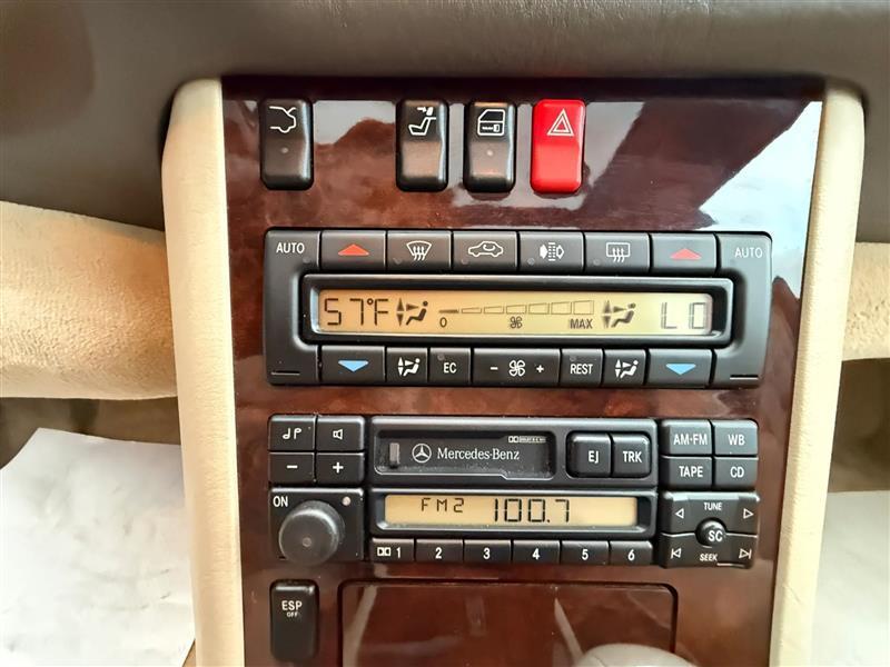 Mercedes-Benz S-Class  1997