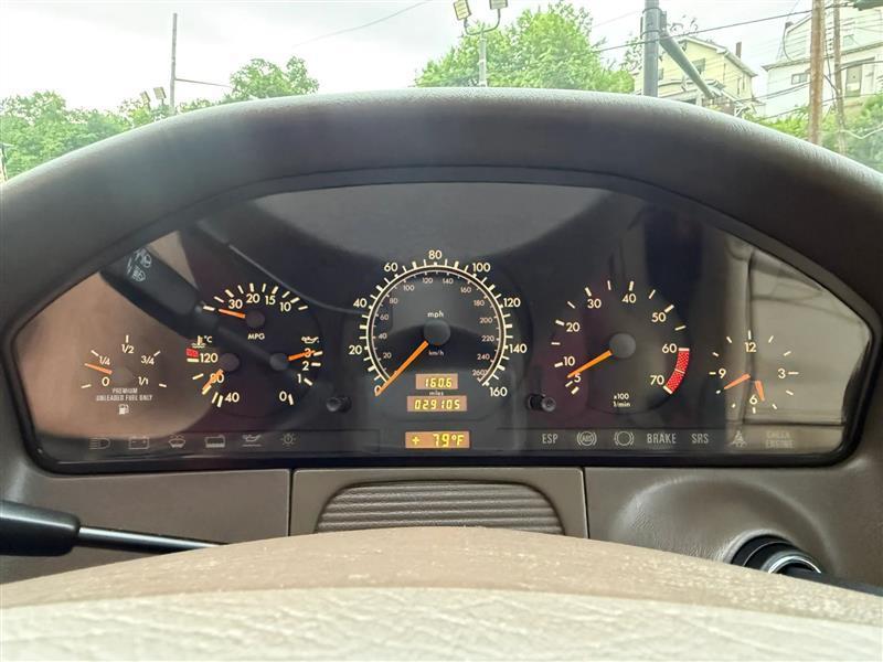 Mercedes-Benz S-Class  1997