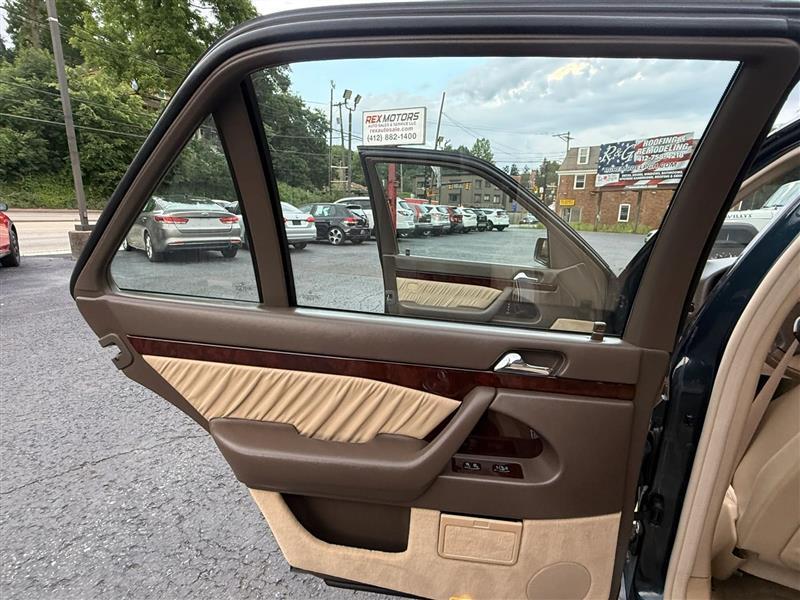 Mercedes-Benz S-Class  1997