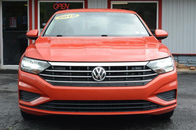 Volkswagen Jetta  2019