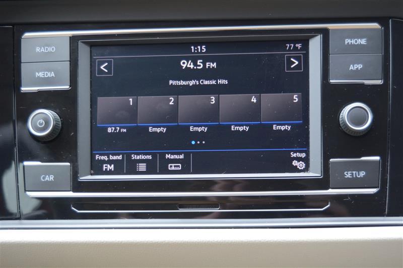 Volkswagen Jetta  2019