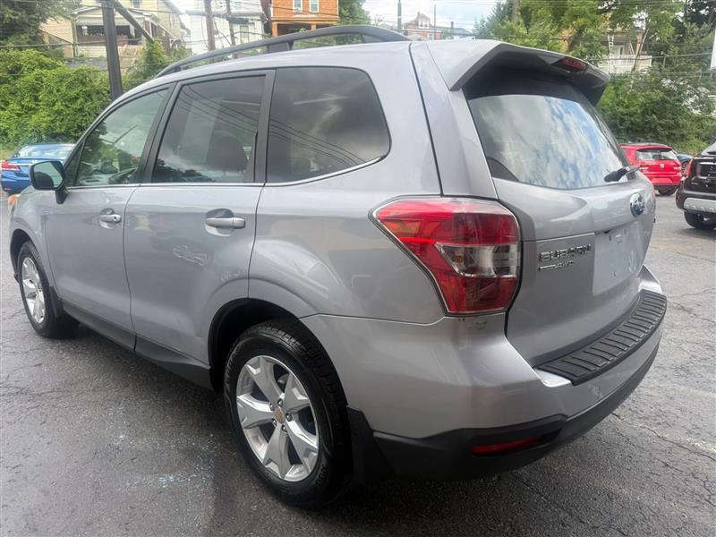 Subaru Forester  2016