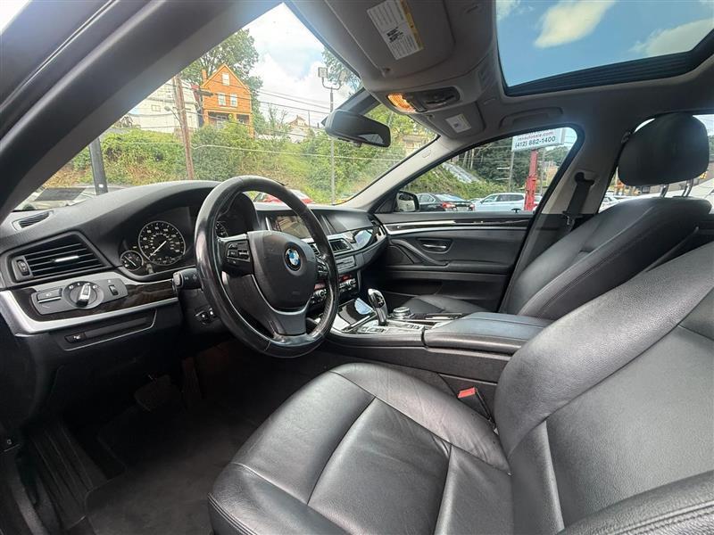 BMW 5-Series  2015