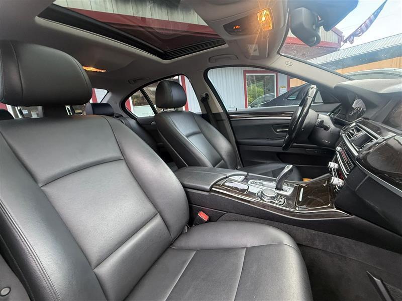 BMW 5-Series  2015