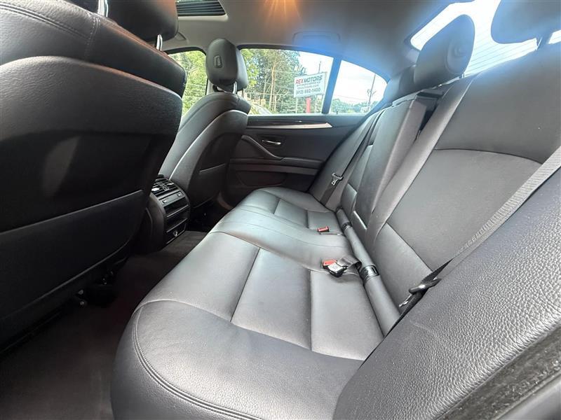 BMW 5-Series  2015