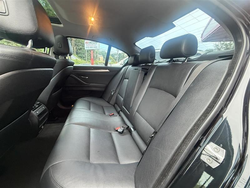 BMW 5-Series  2015