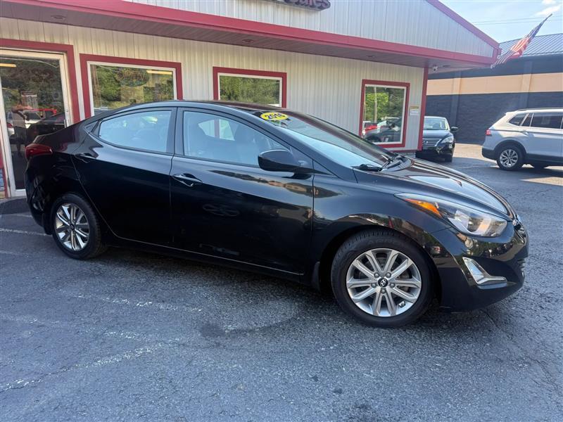 Hyundai Elantra  2016