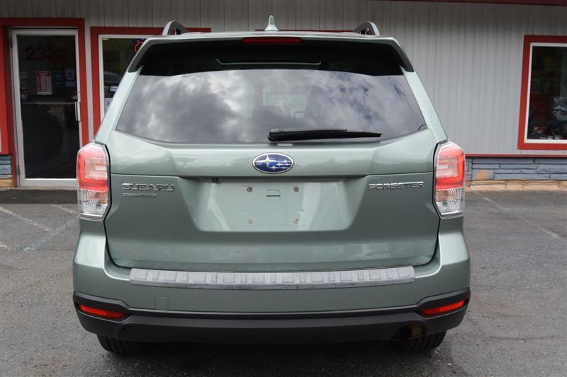 Subaru Forester  2018