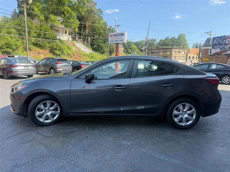 Mazda MAZDA3  2016