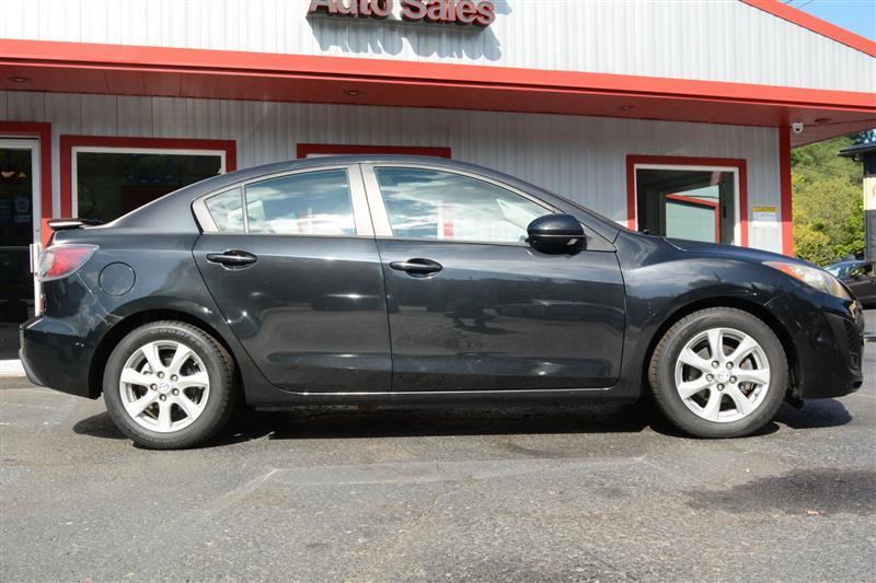 Mazda MAZDA3  2011