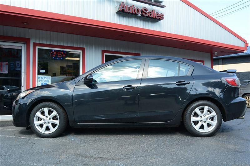 Mazda MAZDA3  2011