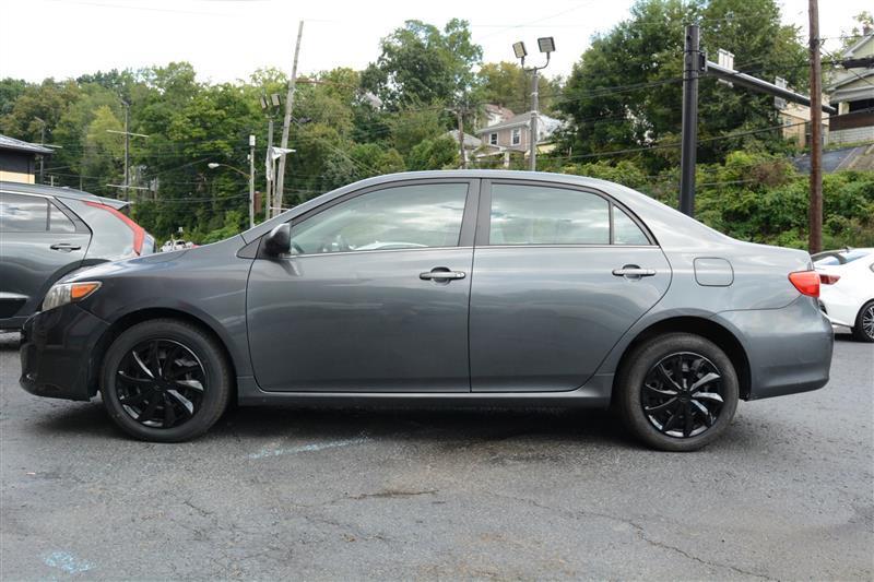 Toyota Corolla  2013