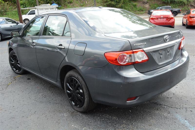 Toyota Corolla  2013