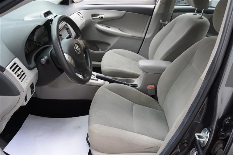 Toyota Corolla  2013