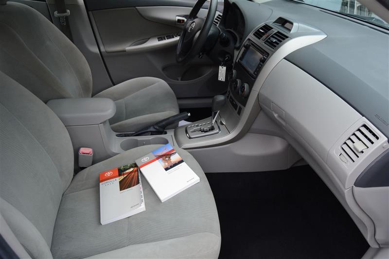 Toyota Corolla  2013