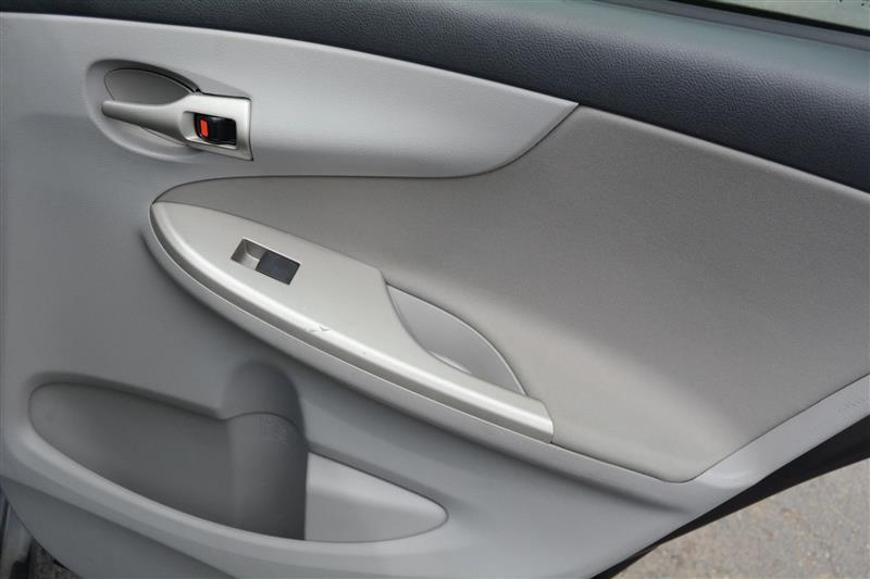 Toyota Corolla  2013