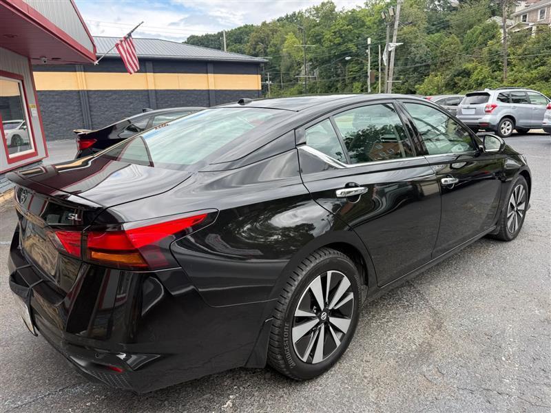 Nissan Altima  2019