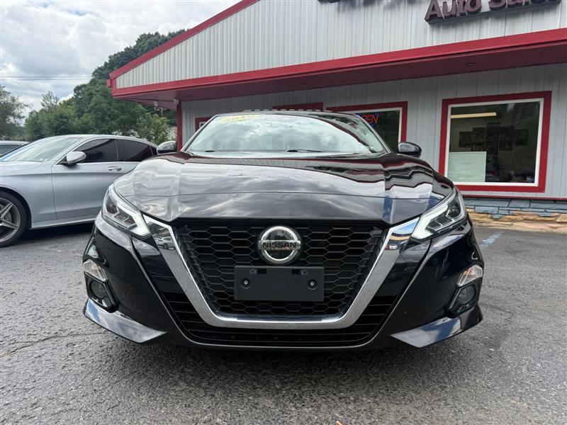 Nissan Altima  2019