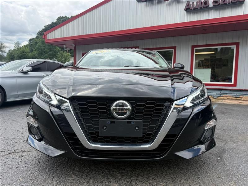 Nissan Altima  2019