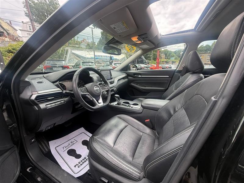 Nissan Altima  2019